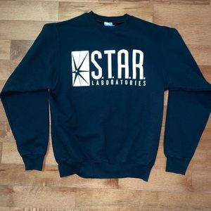 S.T.A.R Laboratories Sweatshirt in size Small